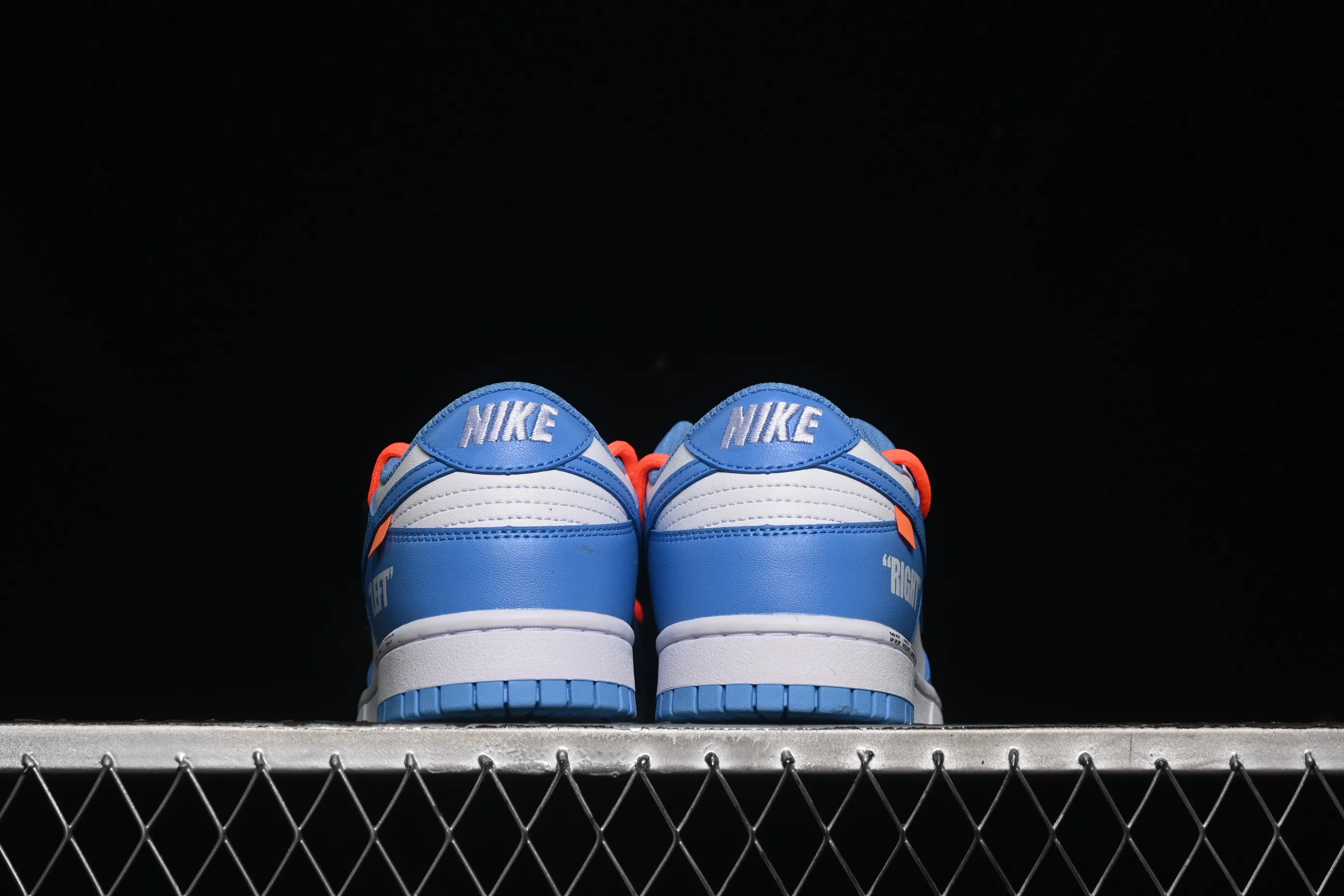 All categories Nk SB Dunk Series Nk SB Dunk Low High-end customized low-top sneakers Nike SB Dunk Low white and blue straps low-top casual sneakers DV0833-113